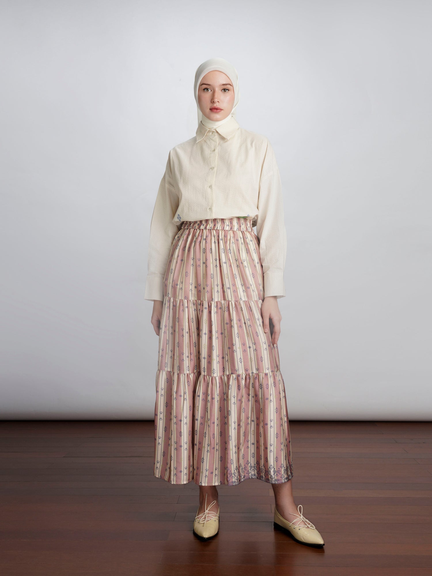 Adira Skirt Beige