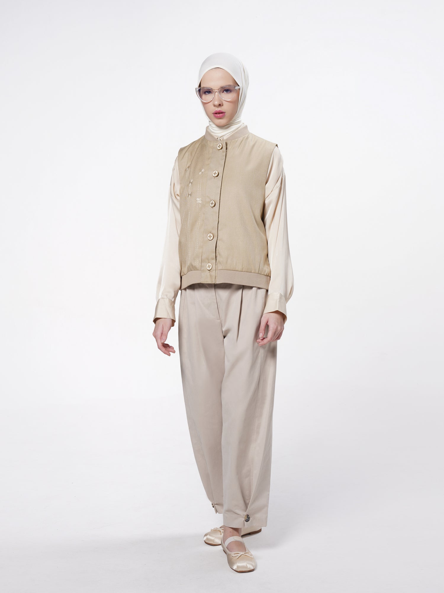 Ivette Bomber Vest Latte