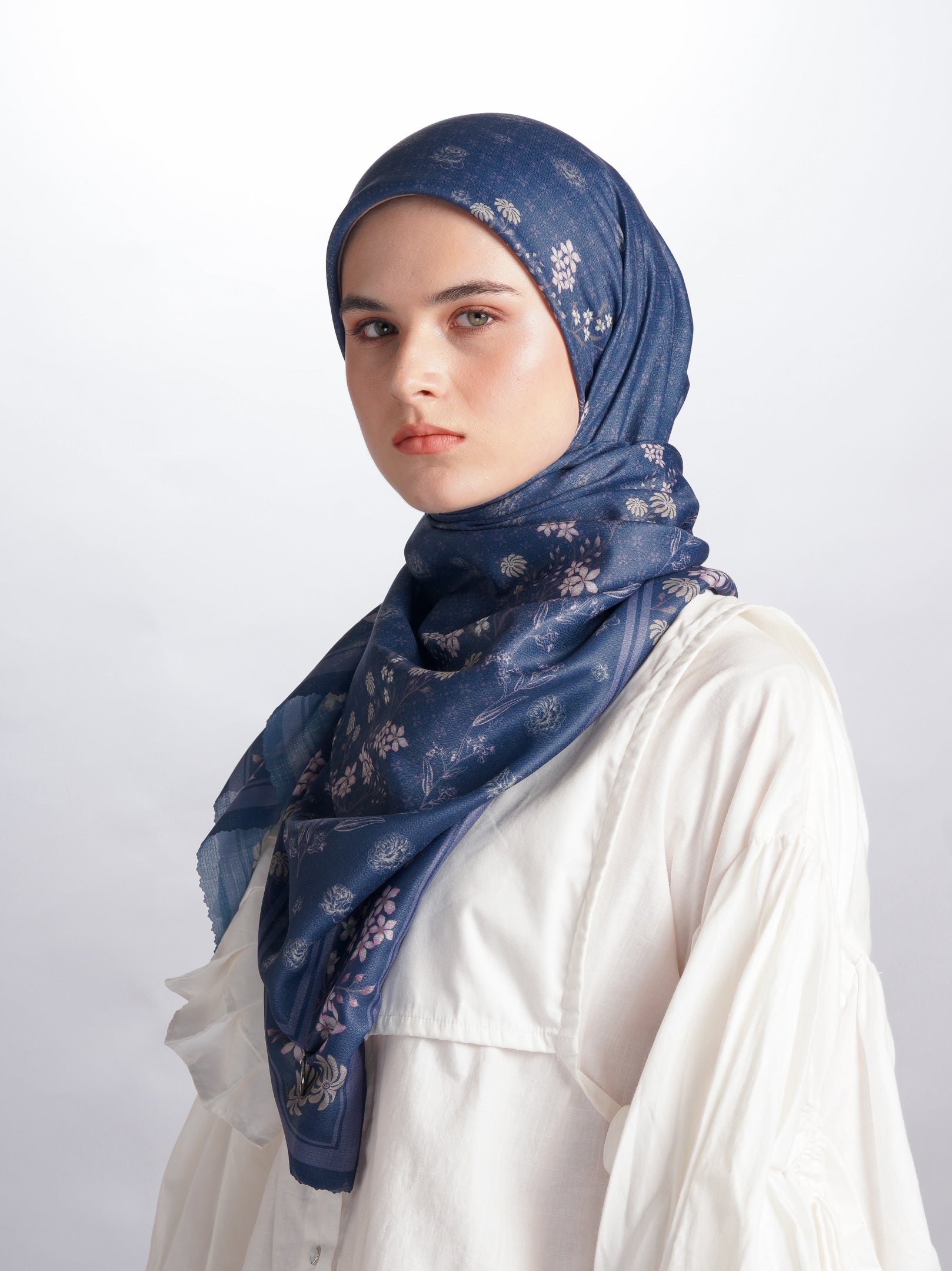 Jayashree Scarves Navy